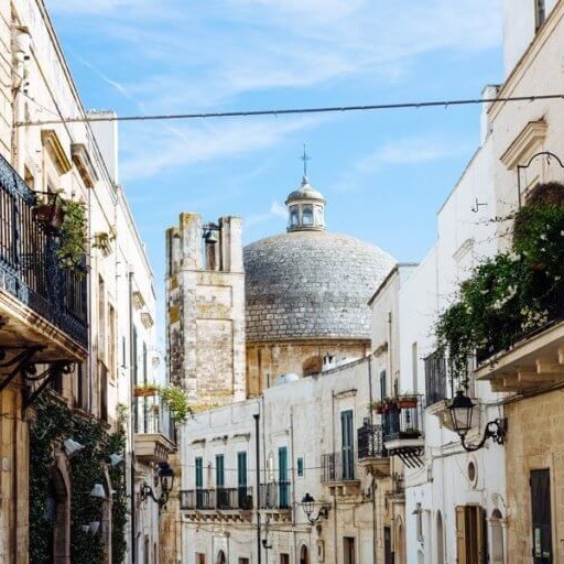 Ora ci stiamo davvero trasferendo in Puglia